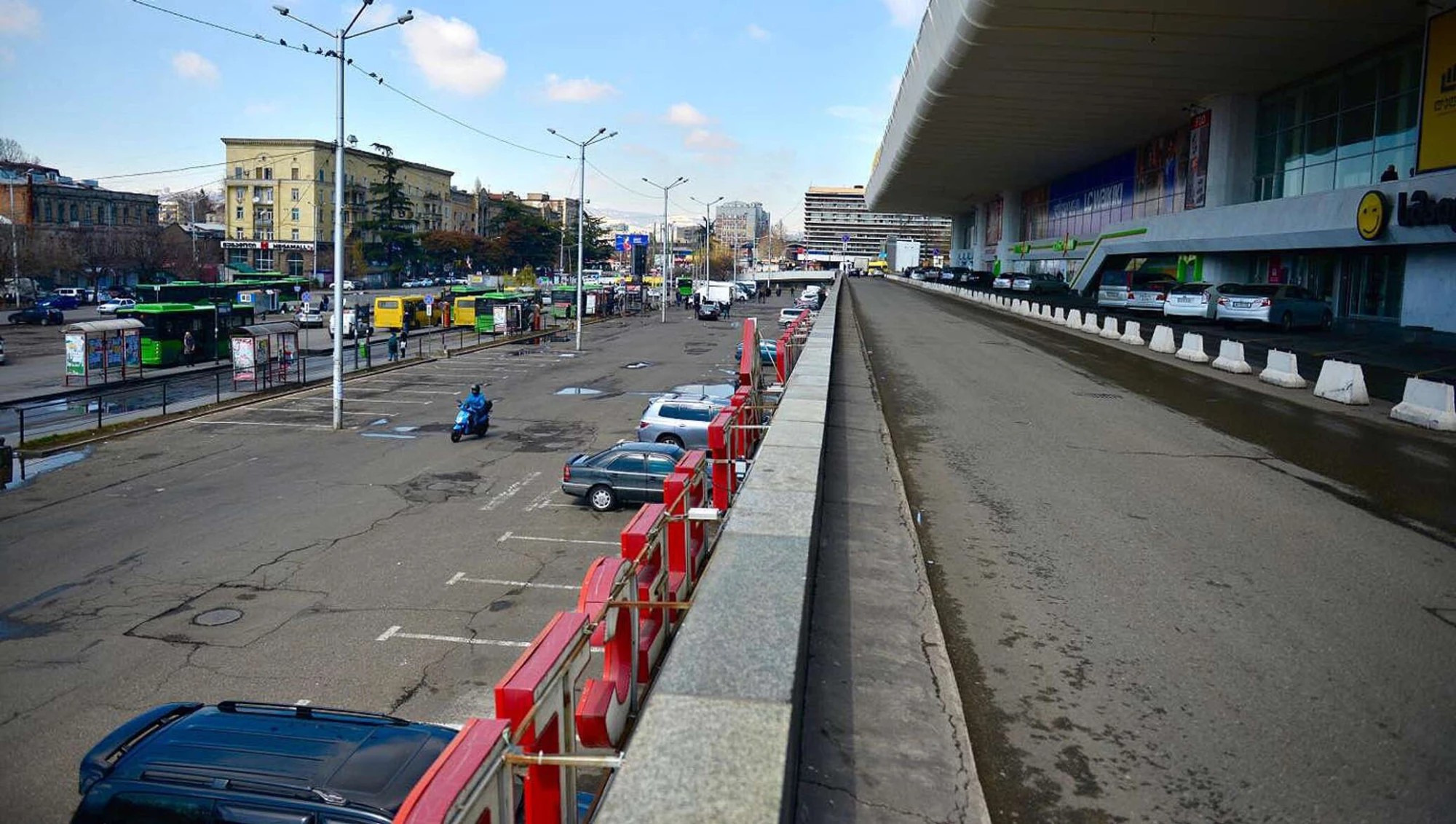 sadguris-moedani_o_h